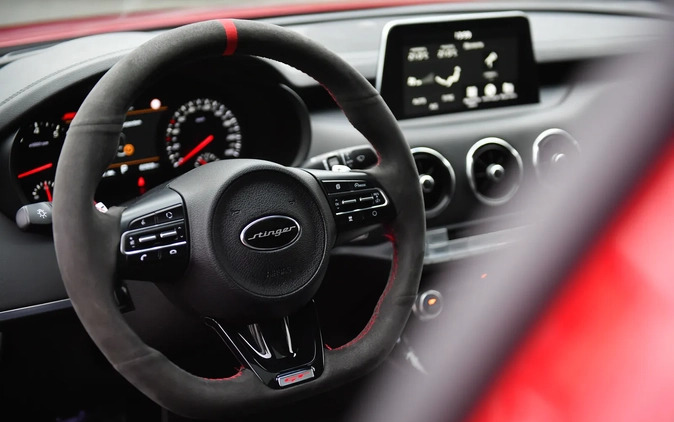 Kia Stinger cena 169900 przebieg: 60000, rok produkcji 2018 z Rzeszów małe 781